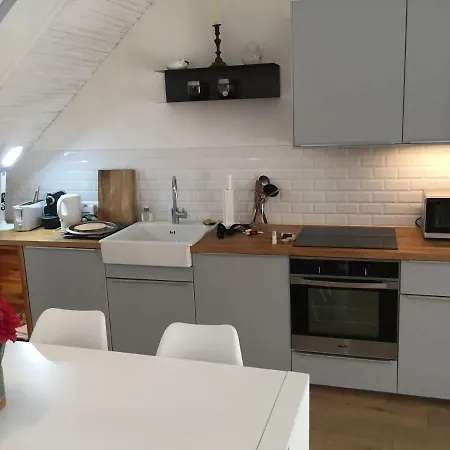 בית נופש Maison Piscine Tour Du Roy *